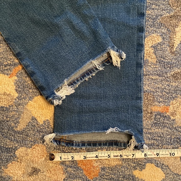 Abercrombie Erin Ankle Straight Ultra High Rise Jeans - Picture 13 of 13